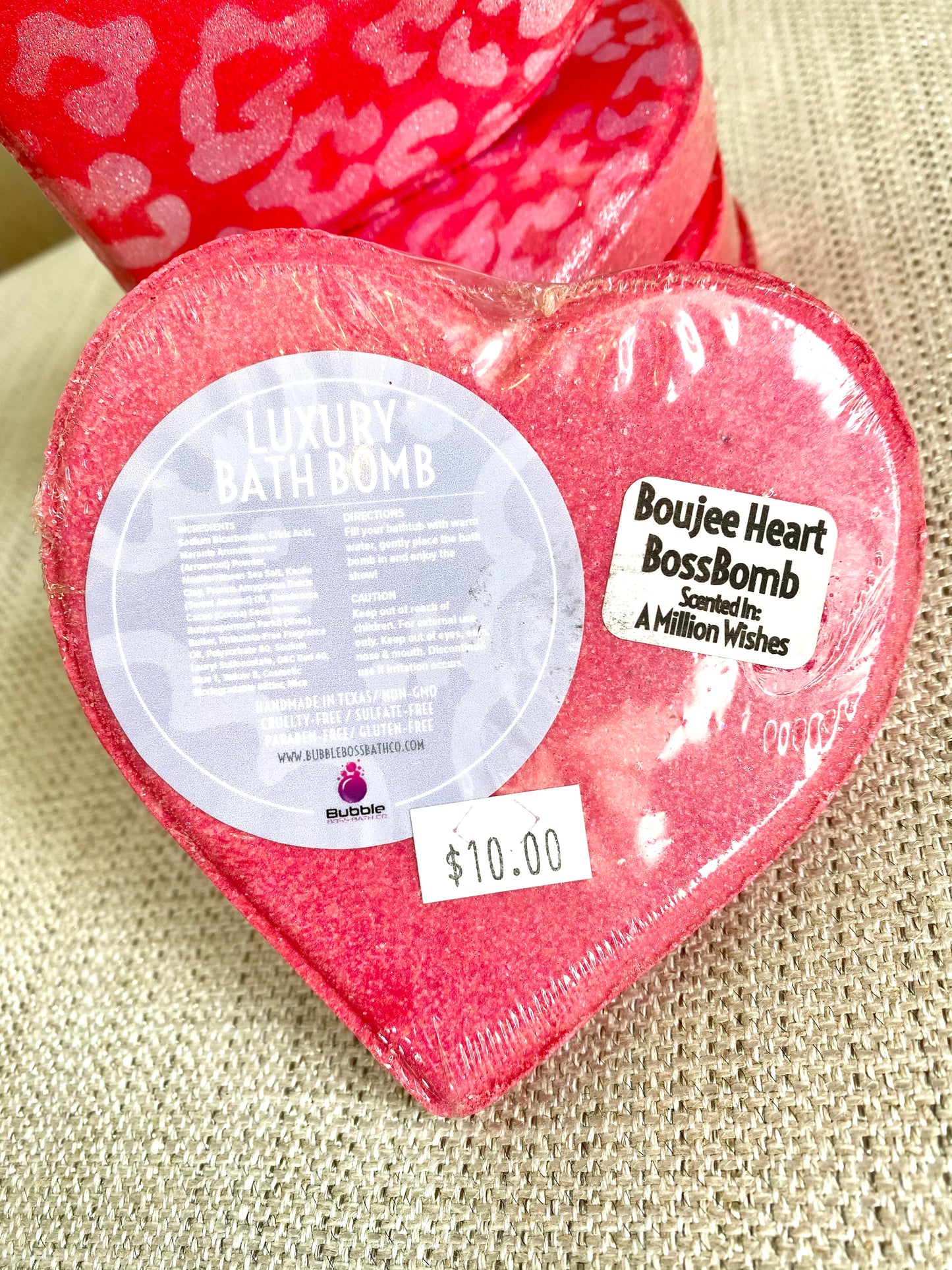 Hot Pink Leopard Heart Bath Bomb